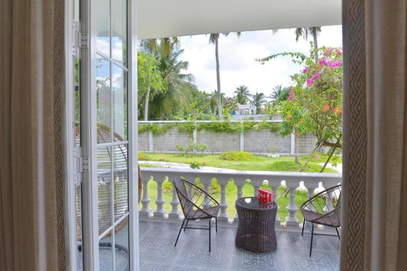 La Villa De Coco Ben Tre Extérieur photo